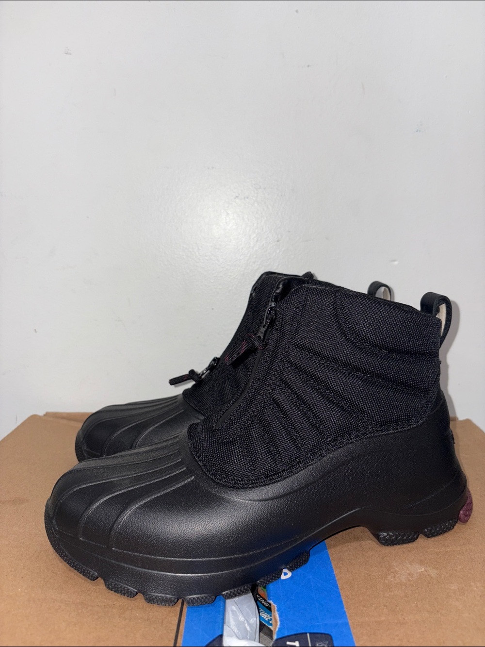 Women Sperry Black Waterproof Ankle Rain & Snow Boots size 7.5